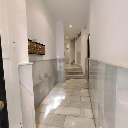 Lejlighed Estupendo Estudio Al Lado De Plaza La Merced Málaga